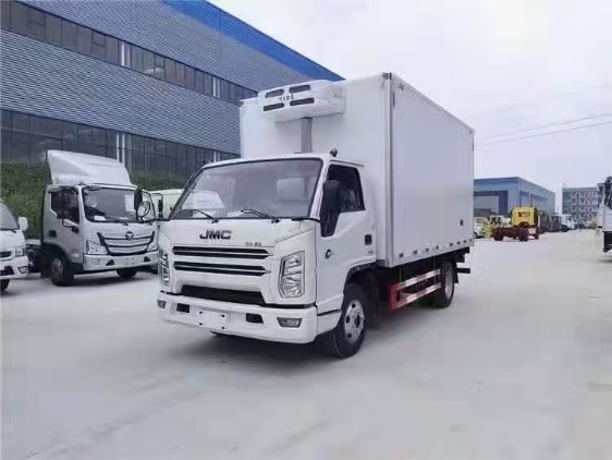 国六江铃顺达宽体冷藏车